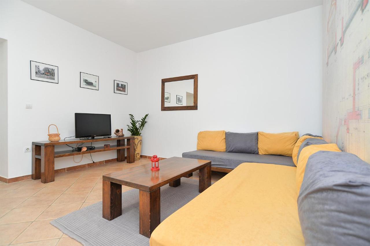 فيلا House Dragan 1231 بولا المظهر الخارجي الصورة