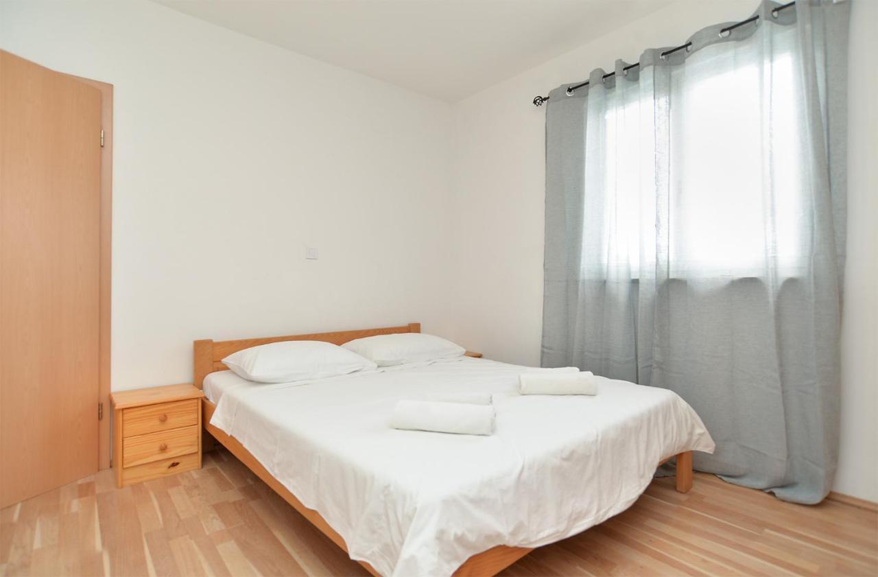 فيلا House Dragan 1231 بولا المظهر الخارجي الصورة