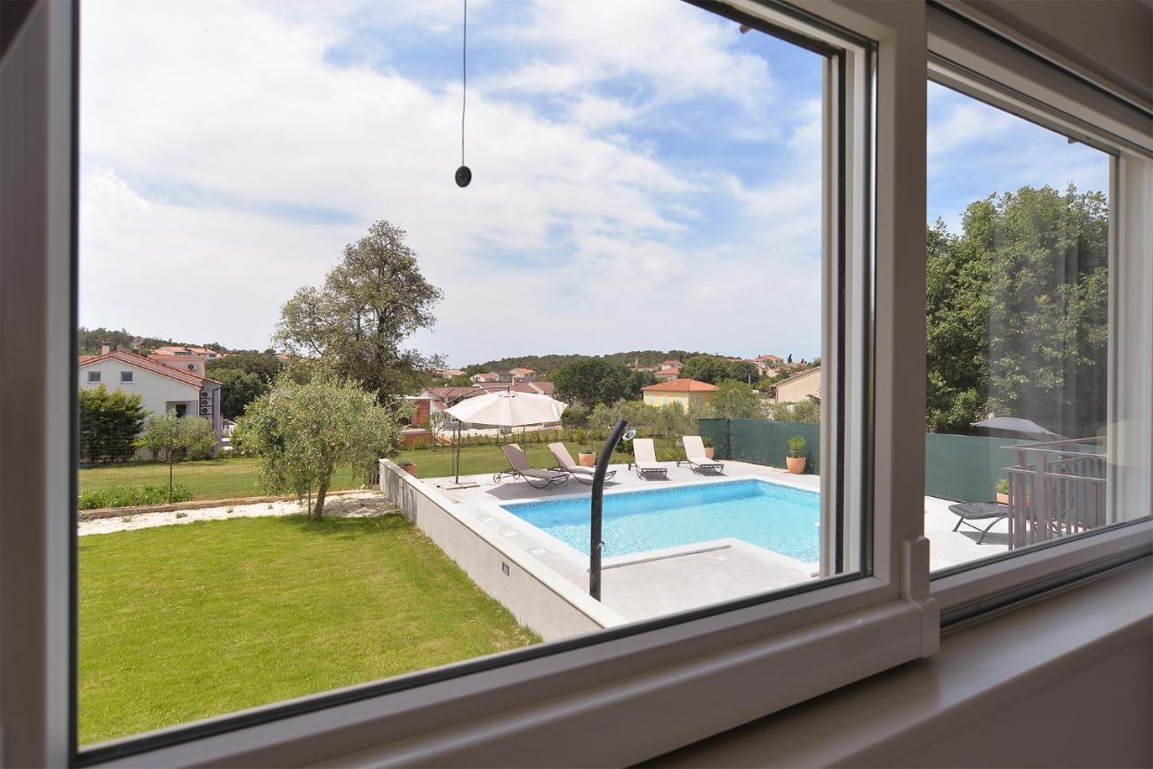 فيلا House Dragan 1231 بولا المظهر الخارجي الصورة