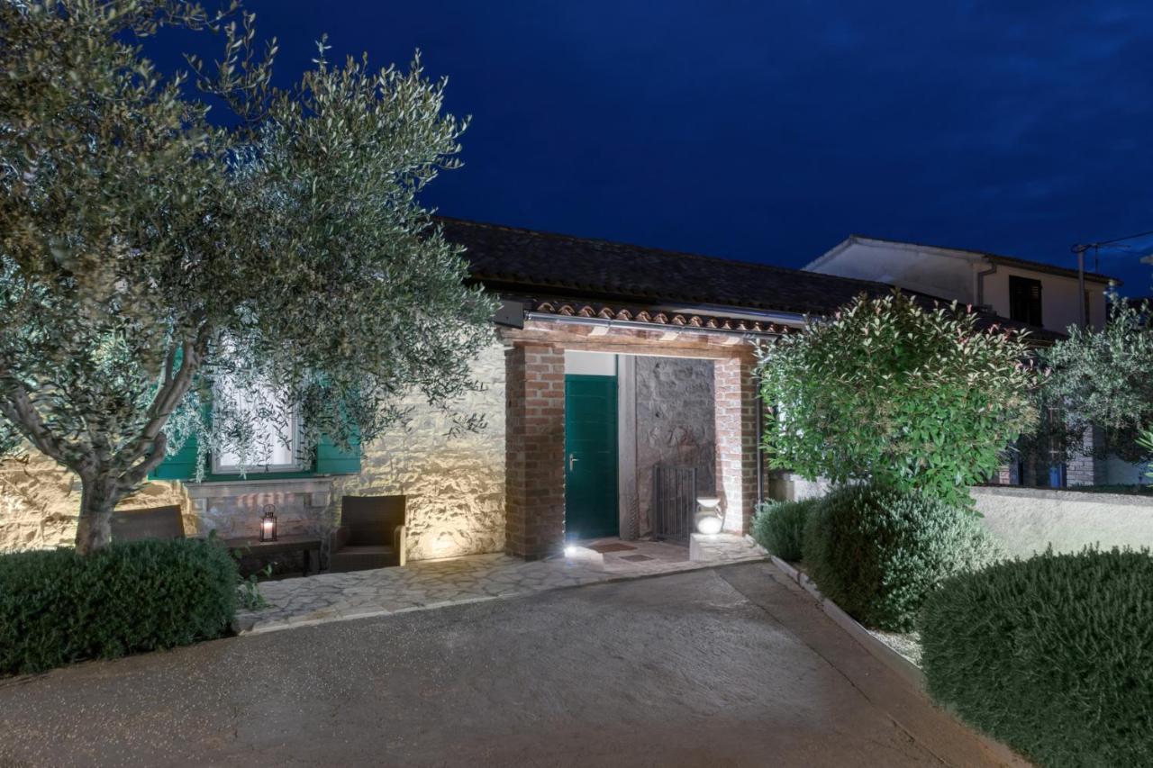 فيلا House Dragan 1231 بولا المظهر الخارجي الصورة